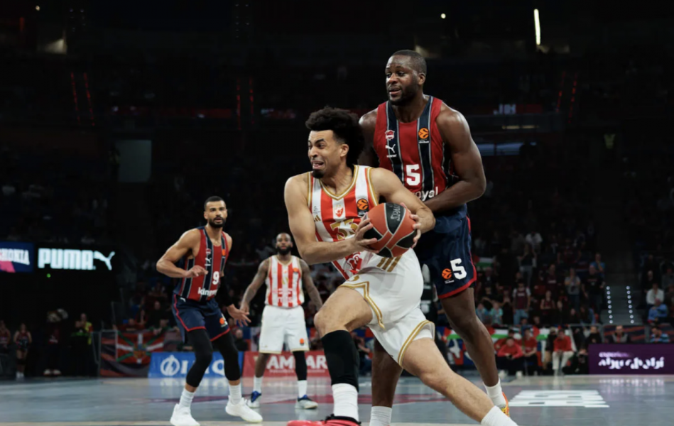 Ερυθρός Αστέρας: Ξεκάθαρο μήνυμα παραμονής από τον Νουόρα