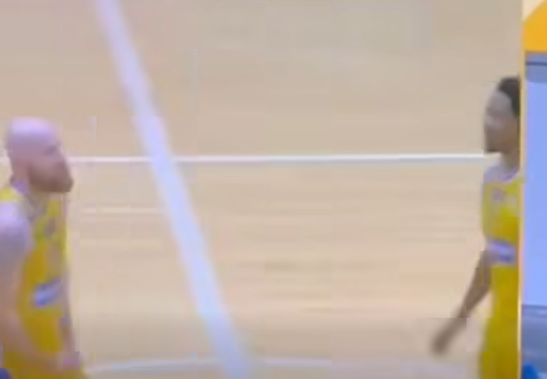 Φουρνιέ κι αθλητικός δικαστής έδειξαν τον δρόμο: Παίκτης στην Κύπρο μιμήθηκε τον άσο του Ολυμπιακού! (vid)