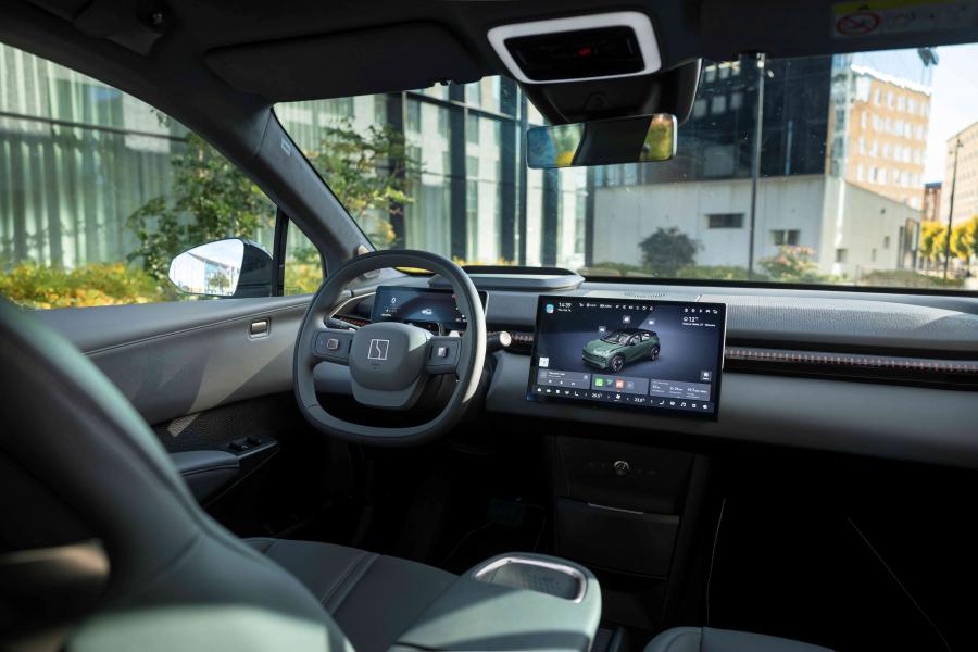 Δεν είναι πρωταπριλιάτικο: Το μοντέλο με όφελος 5.000 ευρώ (pics)