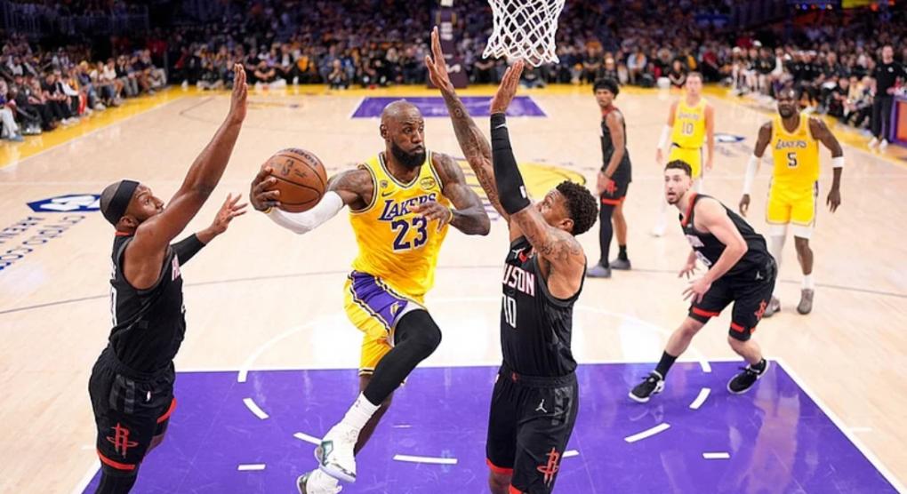 Lakers' Corner: Masterclass από τον Λεμπρόν, κυρίαρχος Έιτον, «μπομπέρ» Κενάρντ και 1-0 η σειρά