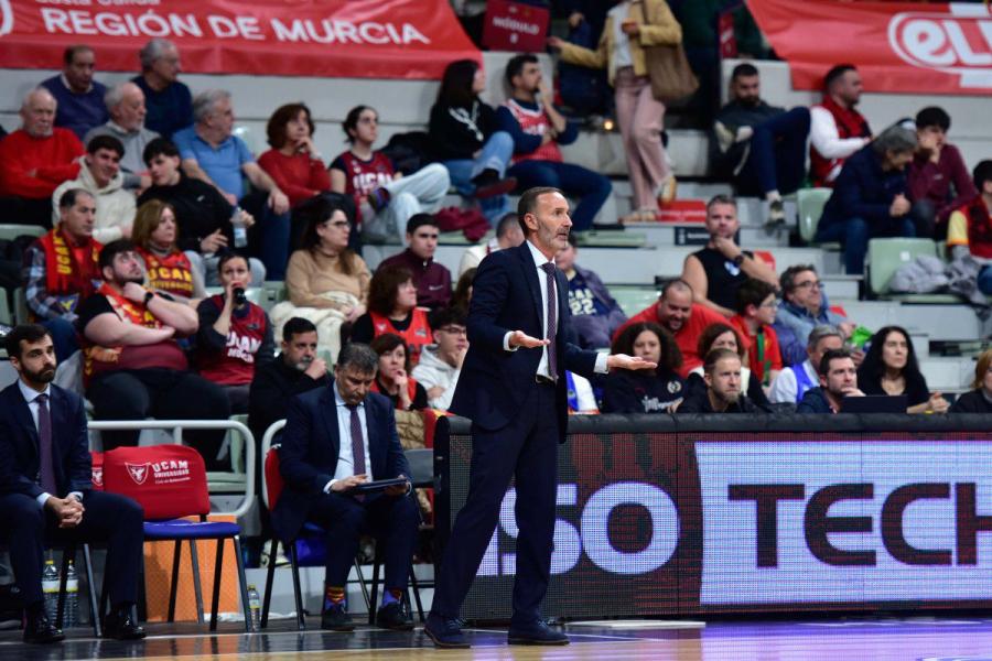 Παραλήρημα του προπονητή της Μούρθια για Ταϊρί: «Είναι χειρότερος του Ντε Τζούλιους σε ταλέντο»