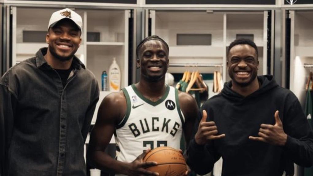 H... επική ατάκα του Γιάννη Αντετοκούνμπο μετά τους πρώτους πόντους του Άλεξ στο ΝΒΑ (vid)