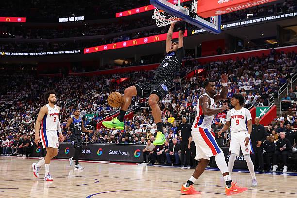 Οι Μάτζικ σόκαραν τους Πίστονς έκαναν break και το 0-1 στη σειρά!