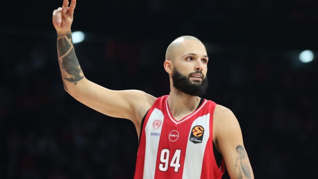 Ολυμπιακός: Απρόοπτο με Φουρνιέ - «Σφίγγει» τα δόντια και παίζει κανονικά με Ρεάλ