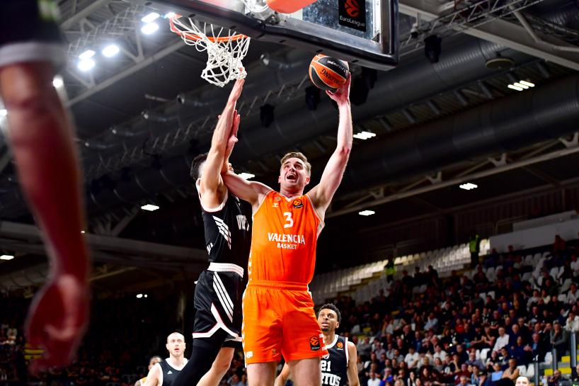 Ο Ρέιβερς με την μυθική εμφάνιση του κατέγραψε το υψηλότερο PIR στην φετινή Euroleague