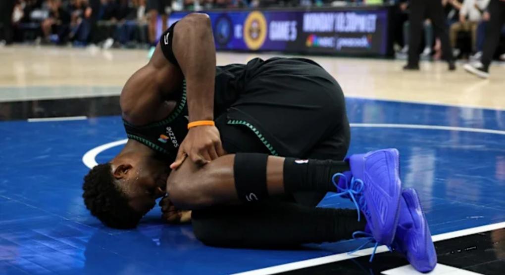 Τίμπεργουλβς: Τουλάχιστον δύο εβδομάδες εκτός ο Έντουαρντς