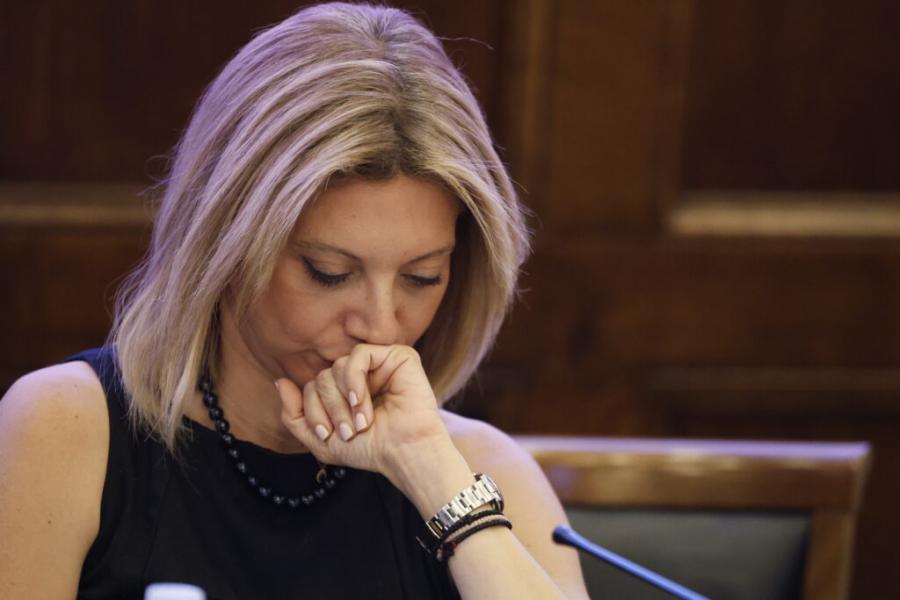 Μεγάλη διαδρομή, χωρίς σκιές: Ο μοναδικός πολιτικός που βρίσκεται αθόρυβα στο πλευρό της Μαρίας Καρυστιανού