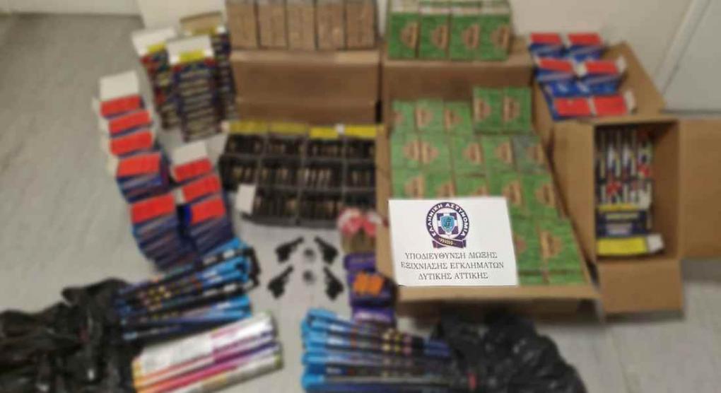 Επιχείρηση «Spark-Down» της ΕΛΑΣ ενόψει Πάσχα - Κατασχέθηκαν πάνω από 98.000 βεγγαλικά σε όλη τη χώρα, 23 συλλήψεις