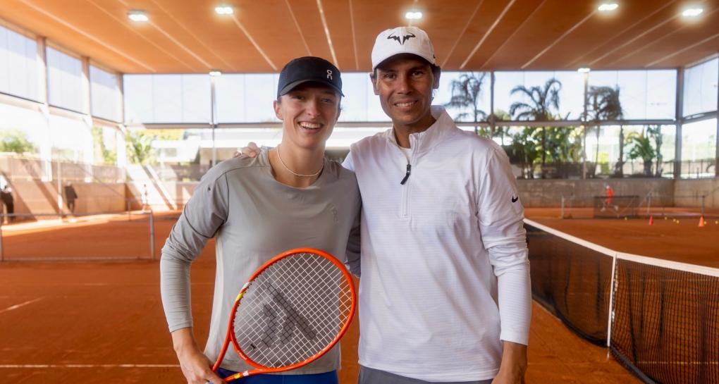 Προπονήθηκε με Ναδάλ η Σβιόντεκ (vids)