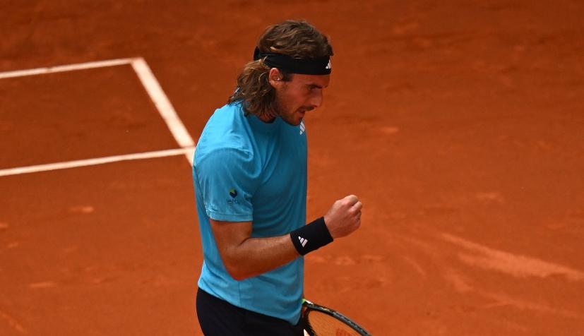 Επιτέλους νίκη για τον Τσιτσιπά! (vids)