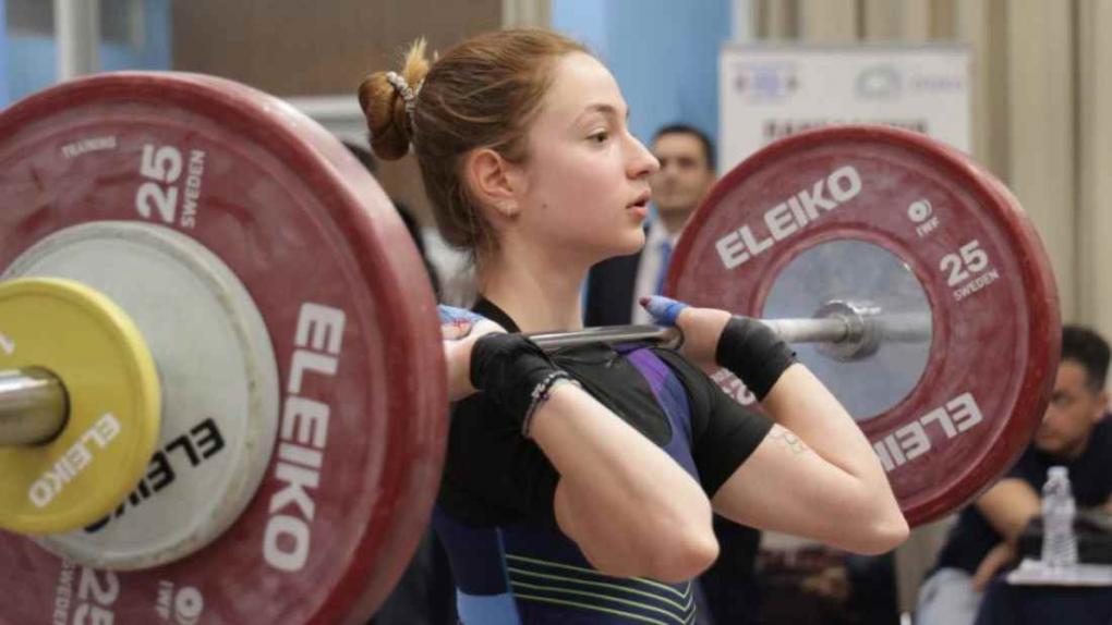 Με πενταμελή αποστολή η Ελλάδα στο Μπατούμι