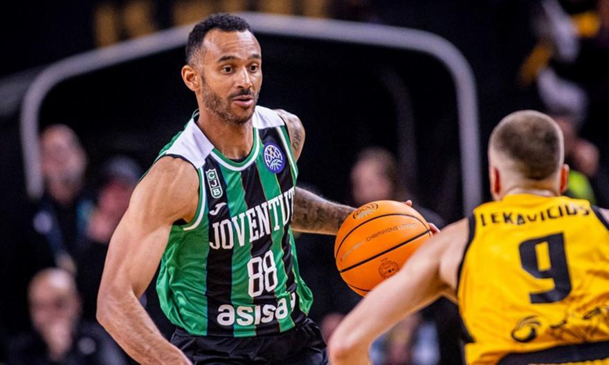 Χάνγκα ενόψει ΑΕΚ: «Είναι τελικός, παίζουμε για τη ζωή μας»