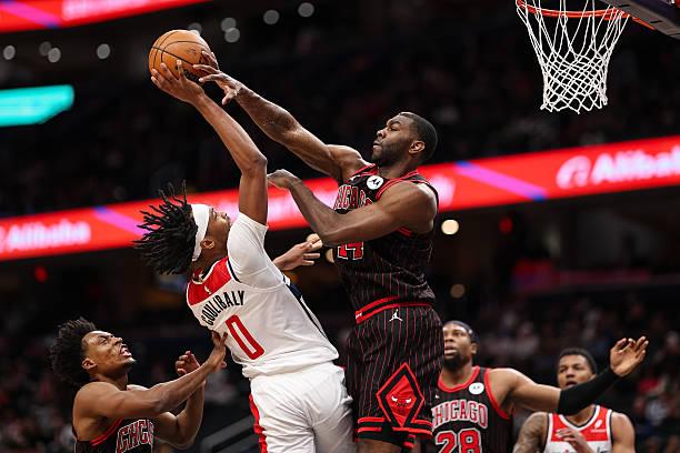 Παρηγοριά στον... άρρωστο: Πήραν διπλό στην έδρα των Ουίζαρντς οι Μπουλς