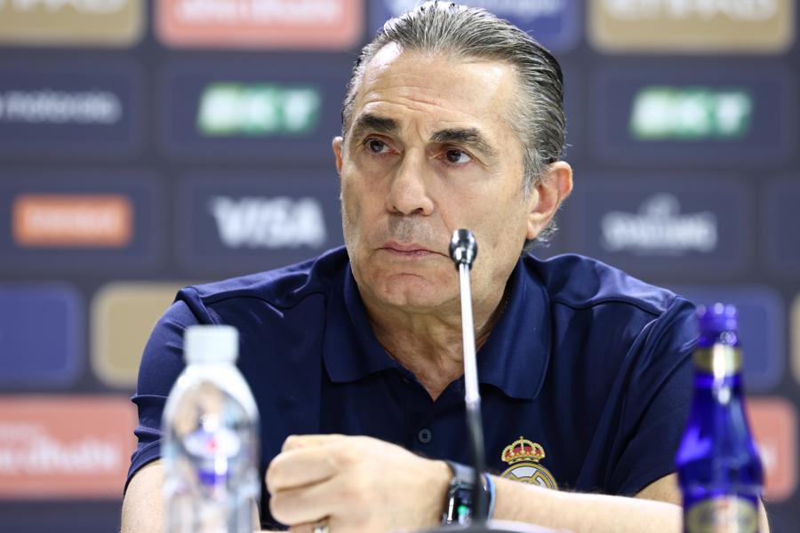 Σκαριόλο: «Ο Ολυμπιακός άξιζε την πρώτη θέση»