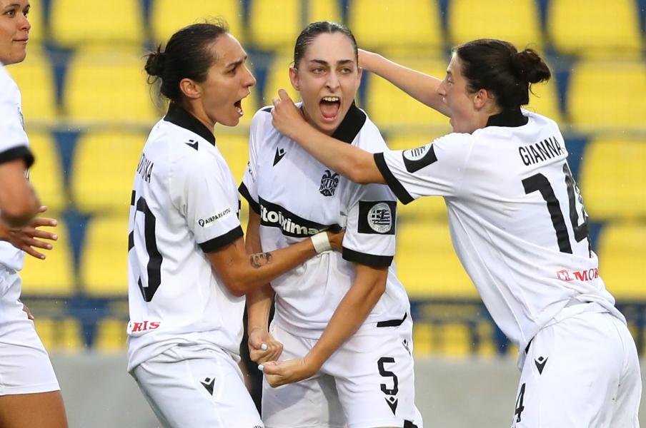 Γκούνη: «Αφιερώνω το γκολ τους γονείς μου»