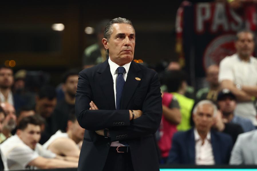 Σκαριόλο: «Χάσαμε το τρίποντο, δόθηκε φάουλ στον Καμπάτσο, λεπτομέρειες έπαιξαν ρόλο»