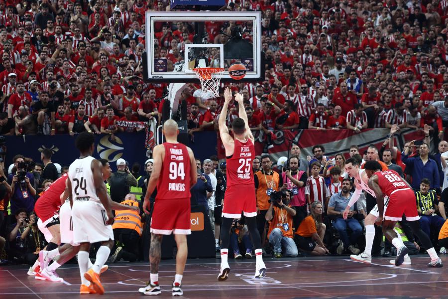 Τρομερή επίθεση από Ισπανό δημοσιογράφο: «Οι διαιτητές μας έκλεψαν, πρωταθλητής - μαϊμού, παγκόσμια ντροπή»
