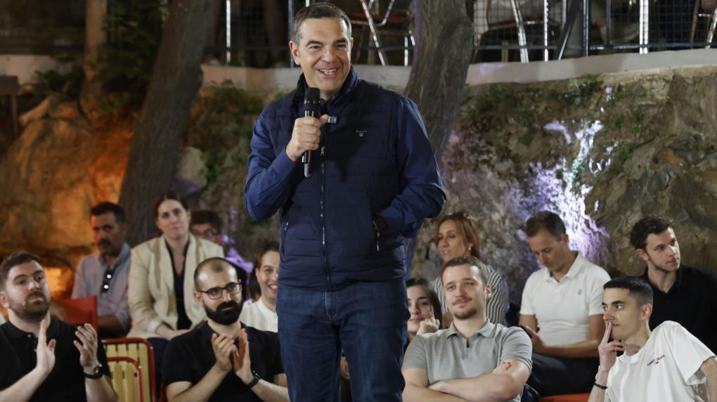 «Για να το συνδέσω με την Ιθάκη»: Το επικό σκίτσο του Πετρουλάκη για το νέο κόμμα Τσίπρα, για το οποίο μιλούν όλοι σήμερα