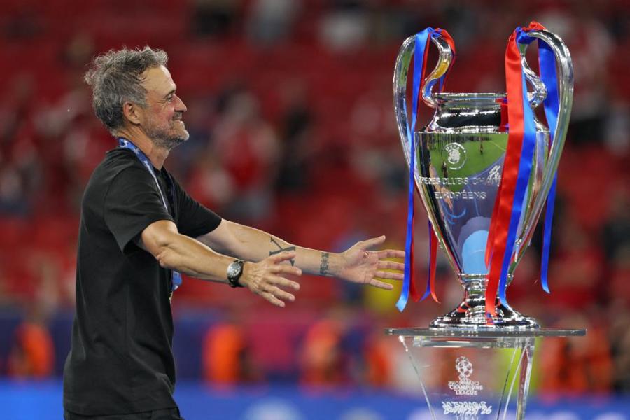 Έφτασε τα τρία Champions League και ισοφάρισε Γκουαρντιόλα, Ζιντάν και Πέισλι ο Λουίς Ενρίκε!
