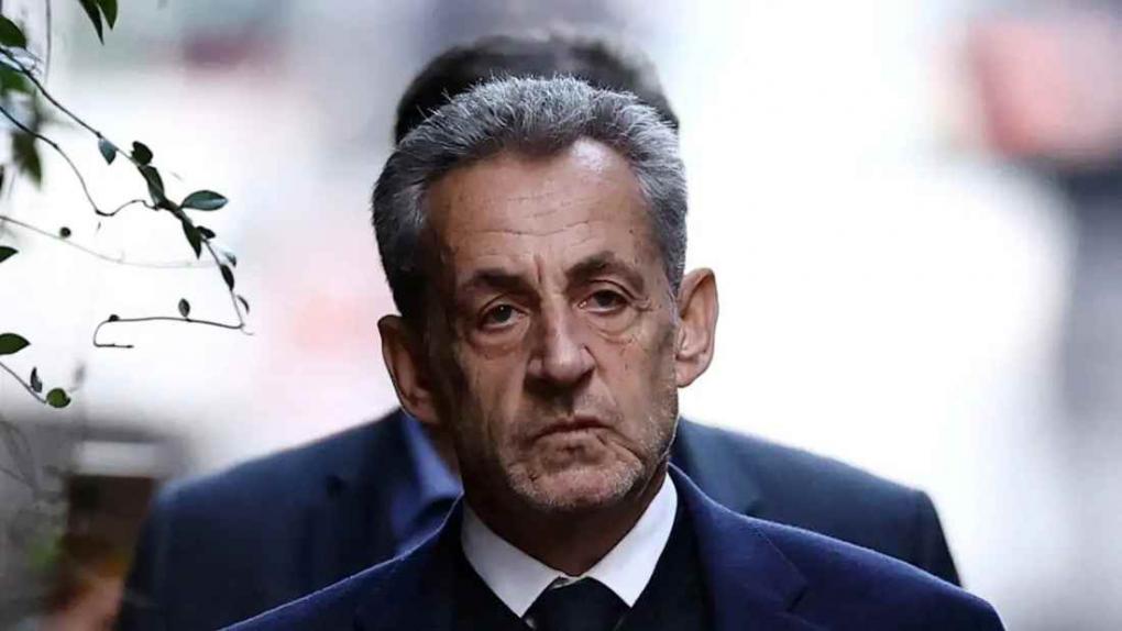 Σαρκοζί: 7 χρόνια φυλάκιση, πρόστιμο 300.000 ευρώ και 5ετή στέρηση του δικαιώματος του εκλέγεσθαι πρότεινε στο Εφετείο η εισαγγελία