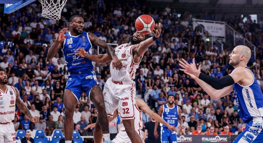 Μπρέσια - Αρμάνι Μιλάνο 85-79