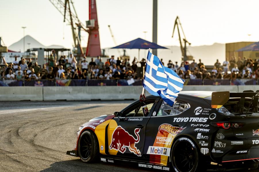 Εκρηκτική πρεμιέρα για το απόλυτο motorsport θέαμα και τον  Mad Mike, στο Ηράκλειο Κρήτης