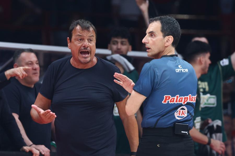 Έξαλλοι οι άνθρωποι του Παναθηναϊκού με τους διαιτητές!