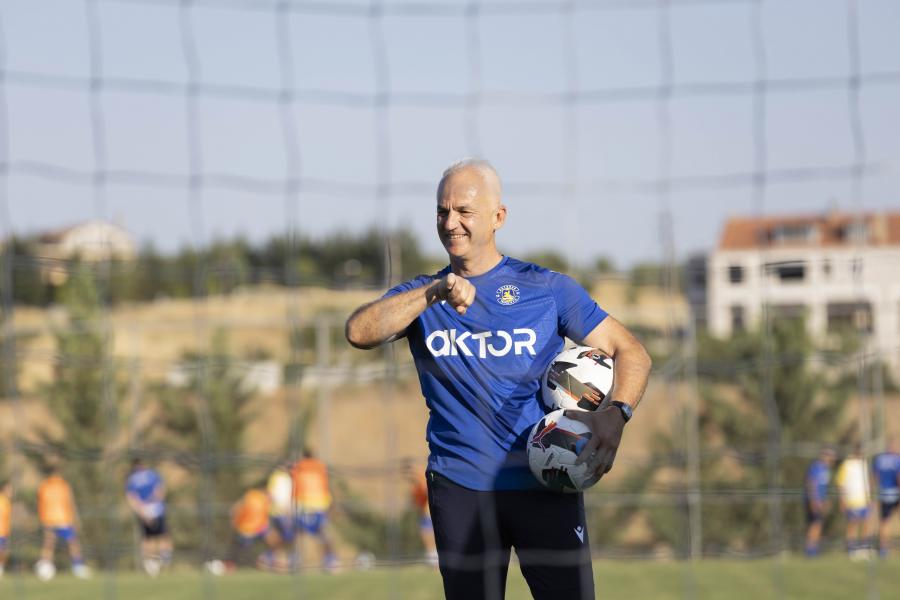 Αστέρας Aktor: Παρελθόν ο προπονητής τερματοφυλάκων