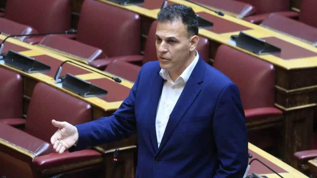 Καραμέρος στην έξοδο από τον ΣΥΡΙΖΑ: «Σκέφτομαι ανεξαρτητοπο