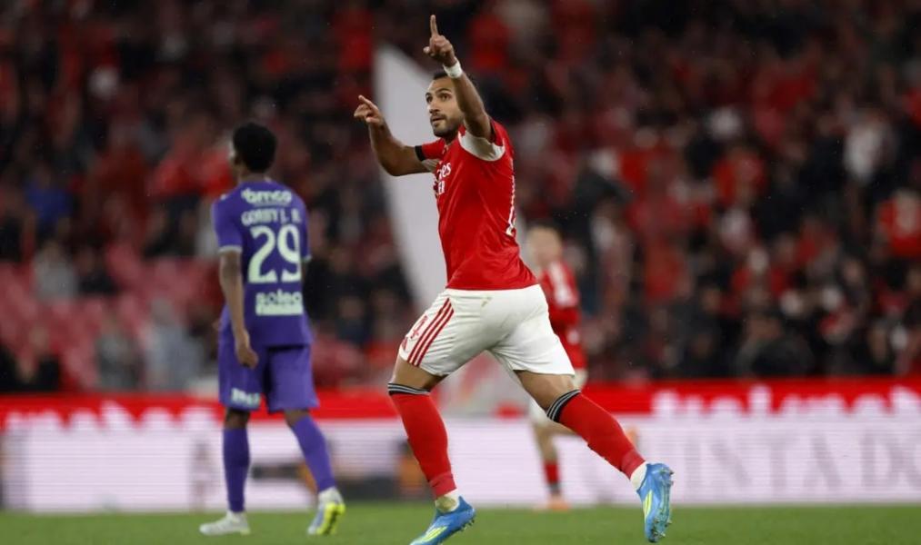 Μπενφίκα: Προτάσεις από 50 εκατ. ευρώ θα συζητήσει για Παυλίδη