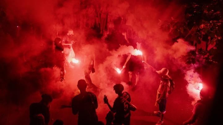 Μακρόν για τα επεισόδια στο Παρίσι: «Αυτό δεν είναι ποδόσφαιρο, αυτό δεν είναι αθλητισμός