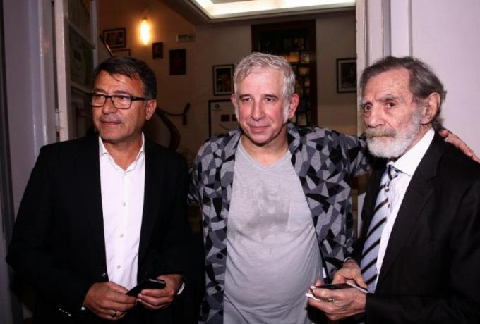 Bardinogiannhs Kai Lemonhs Phgan 8eatro Pic Sdna