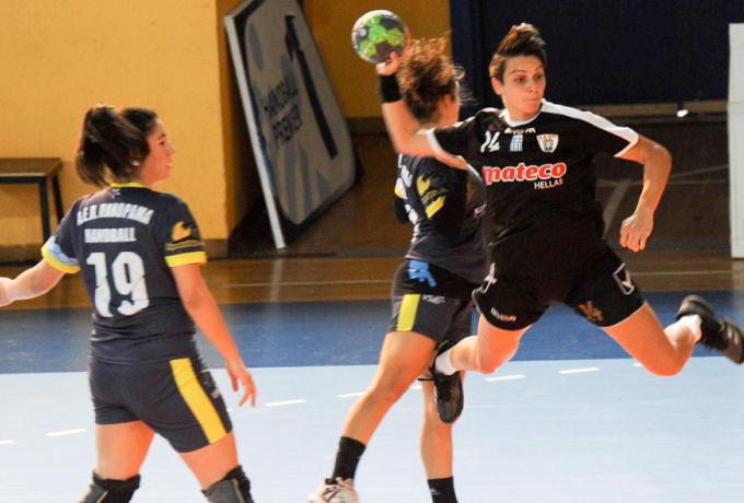 paok handball gynaikon
