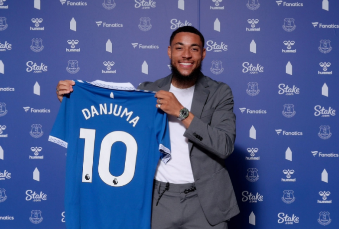 Έβερτον: Πρόσθεσε λίγη μαγεία με Ντανζούμα