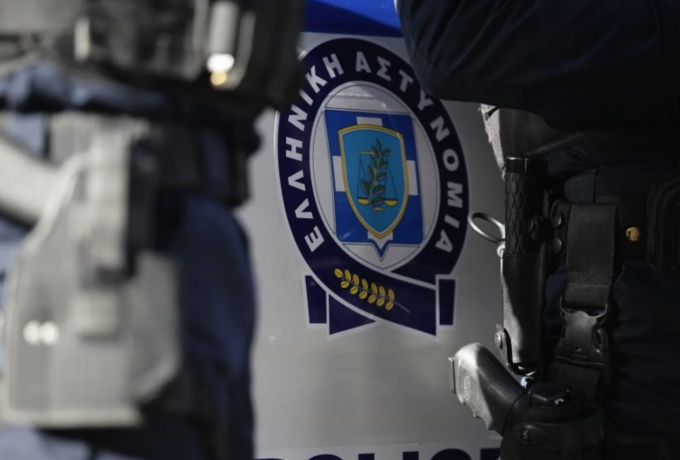 Πάτρα: Άντρας βγήκε σε δρόμο με όπλο και άρχισε να πυροβολεί
