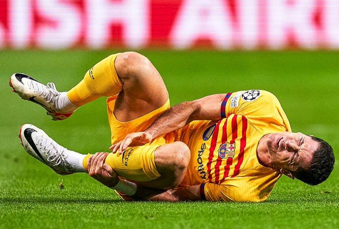 «Τρέχει» για να προλάβει το clasico ο τραυματίας Λεβαντόσφκι