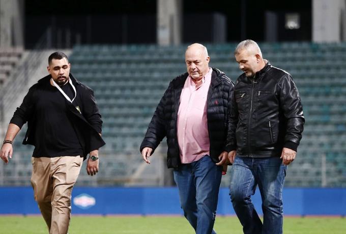 Μπέος: «Οι αληταράδες που δεν ξέρουμε από πού προστατεύονται ασελγούν στο ελληνικό ποδόσφαιρο»