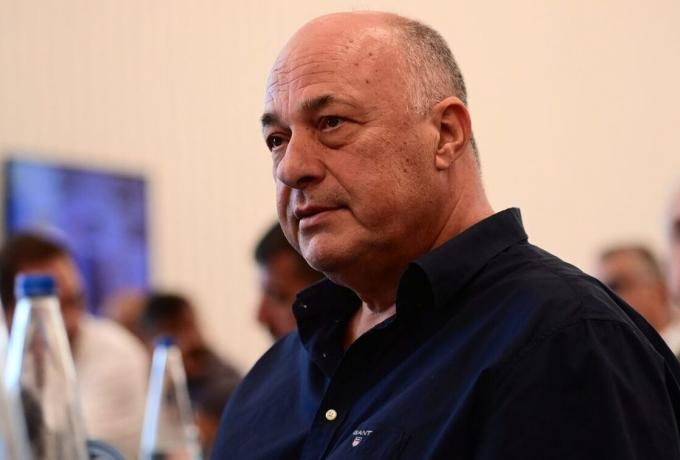 Μπέος για τη διαιτησία με ΠΑΟΚ: «Αφήστε μας να παίξουμε μπάλα, φτάνει πια να ασελγείτε κατά του ελληνικού ποδοσφαίρου» Μπέος για τη διαιτησία με ΠΑΟΚ: «Αφήστε μας να παίξουμε μπάλα, φτάνει πια να ασελγείτε κατά του ελληνικού ποδοσφαίρου»