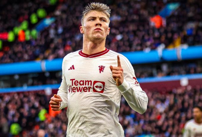 Η… μισή Serie A θέλει τον Χόιλουντ!