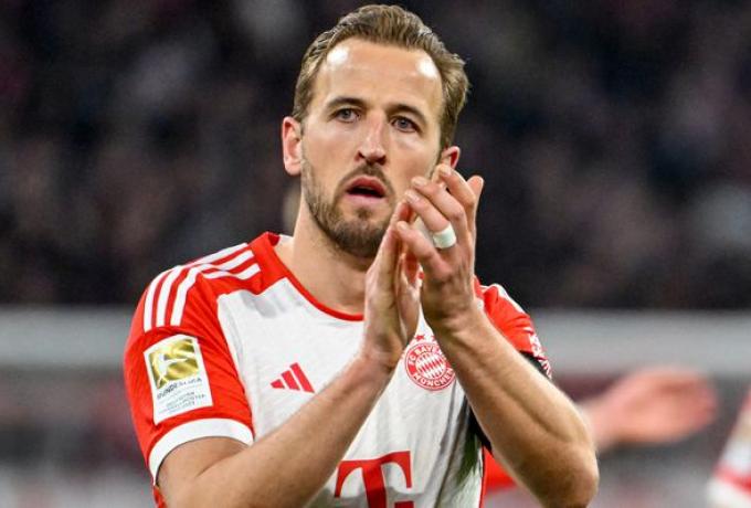 Κέιν: «Να δείξουμε υποστήριξη στον προπονητή μας»