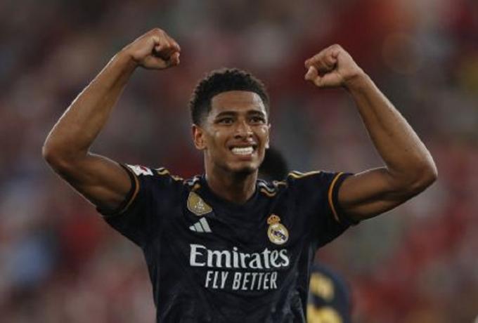 Λεφτά υπάρχουν για μεταγραφές: Νέο παγκόσμιο ρεκόρ για μία σεζόν!