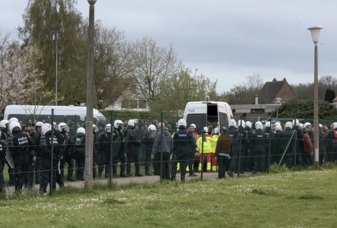 Αδιανόητη βία από τις Αρχές του Βελγίου: Χτυπούσαν τον κόσμο του ΠΑΟΚ