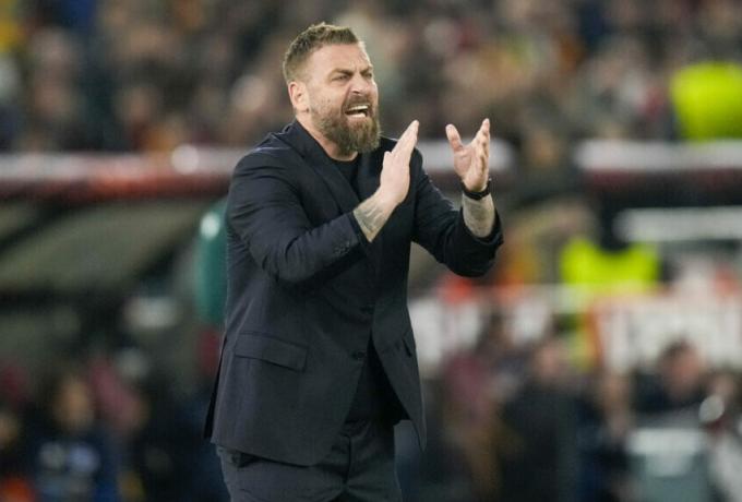 Ανανεώνει με την Ρόμα ο Ντε Ρόσι