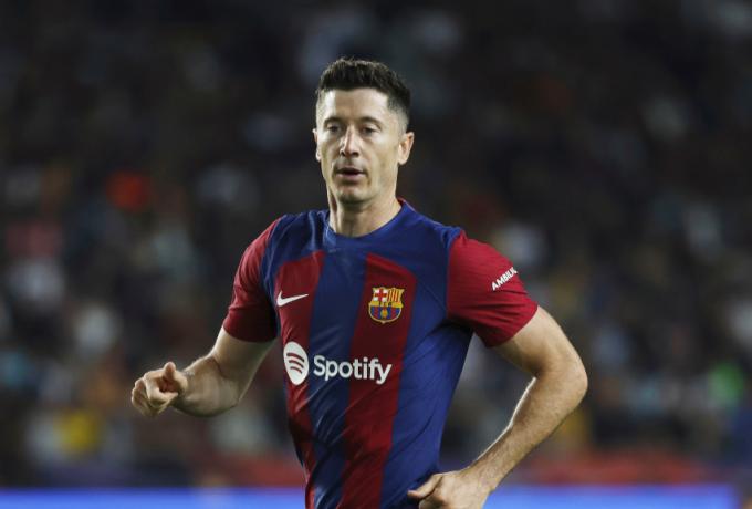 Λεβαντόφσκι: «Θέλω να μείνω και να κερδίσω περισσότερους τίτλους με την Μπαρτσελόνα»