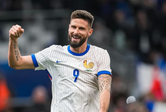 Τέλος από την Εθνική Γαλλίας ο Ζιρού