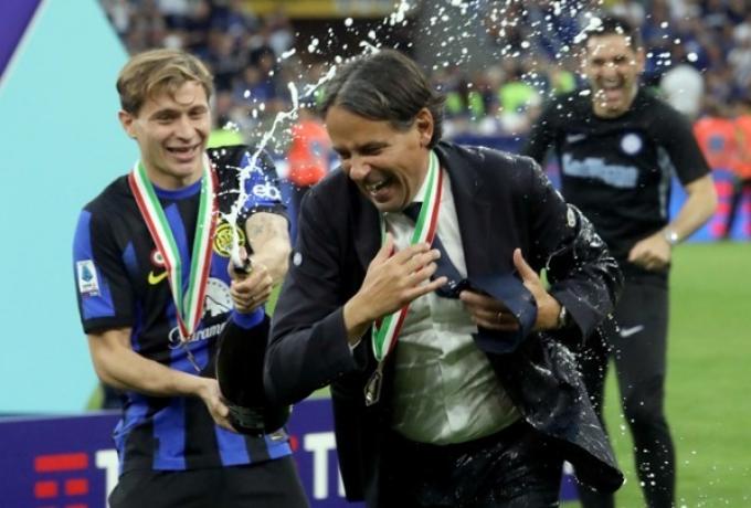 Ίντερ: Προπονητής της χρονιάς στην Serie A ο Ιντζάγκι