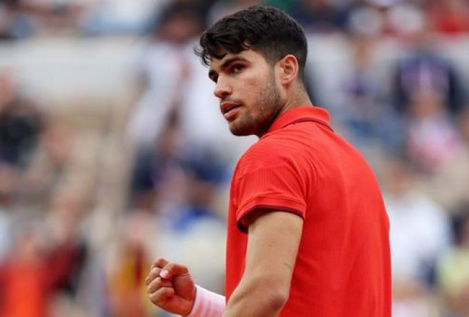 Δυσκολεύτηκε αλλά τα κατάφερε ο Αλκαράθ