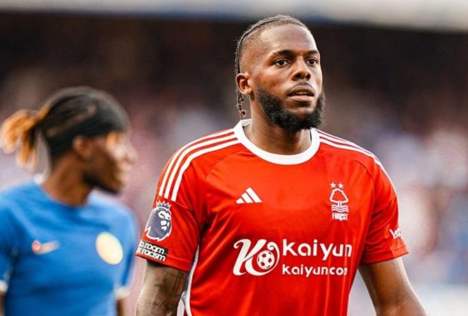 Ο Άγιαξ θέλει τον Ταβάρες της Άρσεναλ