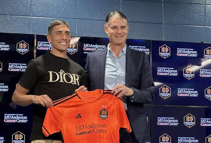 Το Χιούστον παρουσίασε και επίσημα τον Πόνσε (pics)