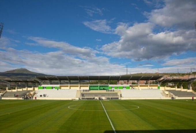 Αυτό είναι το «Abovyan City Stadium» στο οποίο θα αγωνιστεί απόψε η ΑΕΚ (VID)
